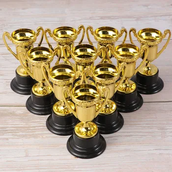 30pcs Zlato Mini Nagrado Pokal Nagrado, Darilo Konkurence Nagrado Dekoracijo Plastičnih Nagrada Nagrada Dekoracijo Trophy Igrače za Otroke